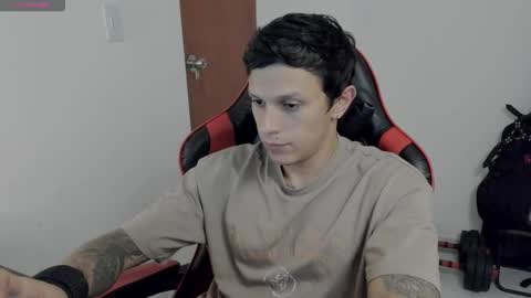 Snapshot of goodboy69i chatting on October 9, 11:09 pm goodboy69i online show from October 9, 11:09 pm