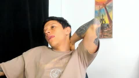 Snapshot of goodboy69i chatting on February 20, 11:32 pm goodboy69i online show from February 20, 11:32 pm
