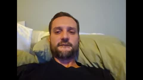 Snapshot of goodfella212 chatting on December 5, 3:37 am goodfella212 online show from December 5, 3:37 am