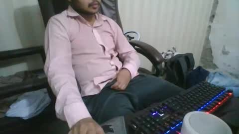 Arab Pronstar online show from March 3, 7:12 pm