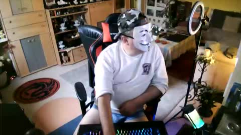 google5001 online show from October 22, 2:10 pm