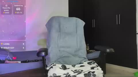 gorditohotsex online show from January 14, 10:46 pm