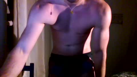 goura2000 online show from December 28, 10:23 pm