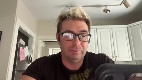 Cuddleguy online show from February 22, 7:04 pm