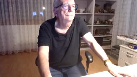 grandpach online show from February 27, 1:33 pm