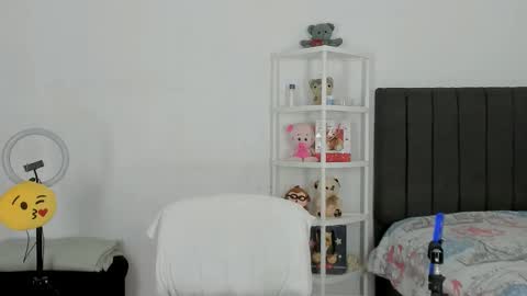 Snapshot of gregoriiandmax chatting on September 25, 2:49 pm Gregori online show from September 25, 2:49 pm