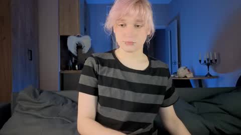 Greg-independent model online show from May 28, 9:13 pm