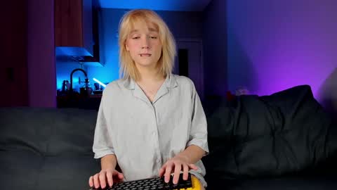 Greg-independent model online show from January 13, 6:49 pm