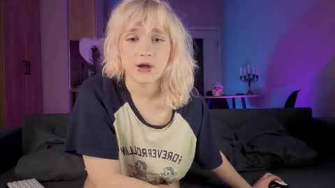 Greg-independent model online show from January 31, 9:35 pm