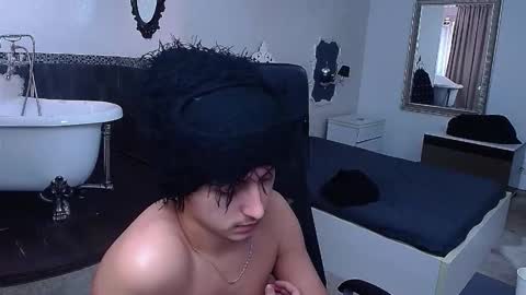 GriffinDane online show from February 16, 8:01 am