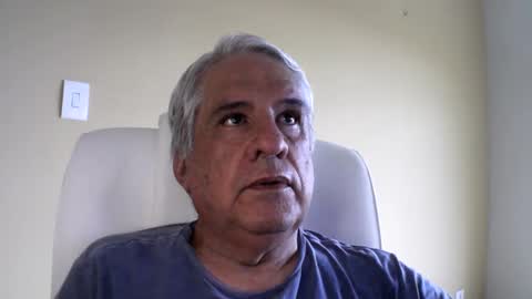 Snapshot of grisa01 chatting on March 2, 2:04 pm grisa01 online show from March 2, 2:04 pm