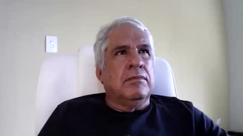 Snapshot of grisa01 chatting on February 5, 6:48 pm grisa01 online show from February 5, 6:48 pm
