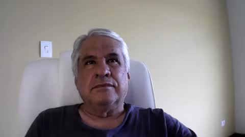 Snapshot of grisa01 chatting on February 23, 1:27 pm grisa01 online show from February 23, 1:27 pm