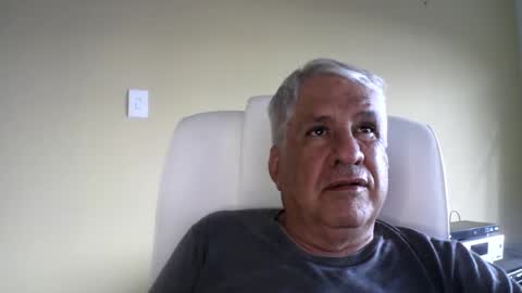 Snapshot of grisa01 chatting on September 28, 7:23 pm grisa01 online show from September 28, 7:23 pm