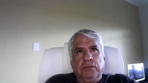 Snapshot of grisa01 chatting on September 25, 7:13 pm grisa01 online show from September 25, 7:13 pm