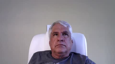 Snapshot of grisa01 chatting on February 1, 2:56 pm grisa01 online show from February 1, 2:56 pm