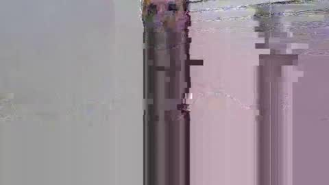 Snapshot of grnde789 chatting on September 30, 3:02 am grnde789 online show from September 30, 3:02 am