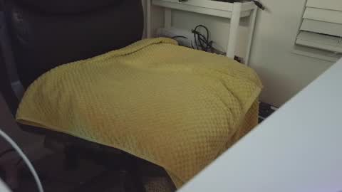 gruesojonni online show from April 11, 2:41 am