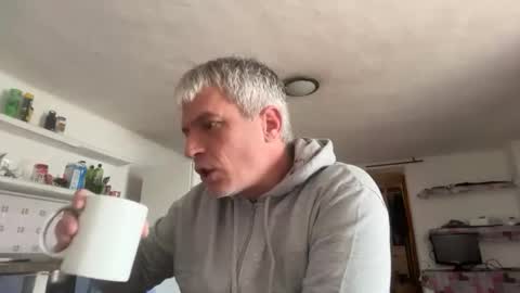 guardiannif_ online show from February 4, 10:10 am