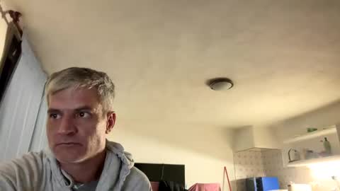 guardiannif_ online show from March 10, 6:45 pm