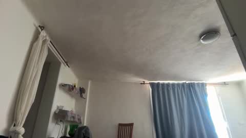 guardiannif_ online show from April 17, 9:12 am