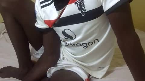 Snapshot of guciboys_ chatting on September 26, 7:44 pm guciboys_ online show from September 26, 7:44 pm