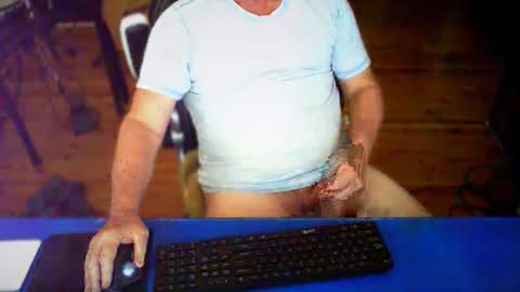 guesswhatigot2 online show from March 21, 4:05 am