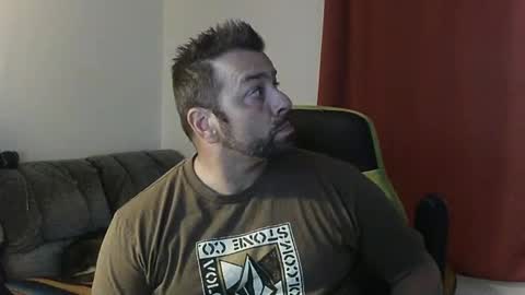 guillaume666286050 online show from September 22, 6:46 am