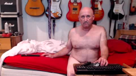 Mario online show from December 4, 12:47 pm