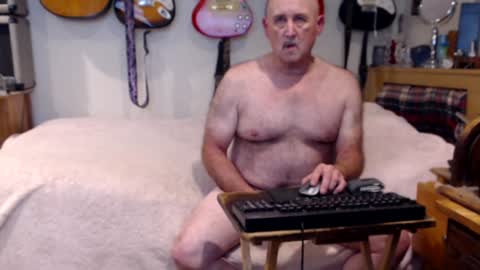 Mario online show from December 18, 6:32 am