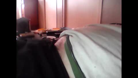 guizmeau72 online show from November 29, 1:13 pm