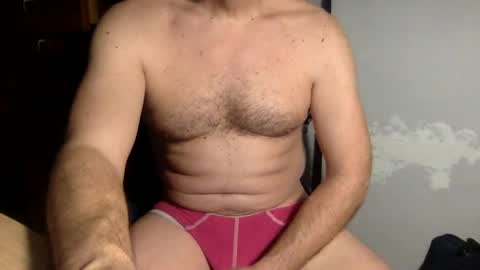 Snapshot of gusanito_enano chatting on January 8, 10:59 am gusanito_enano online show from January 8, 10:59 am