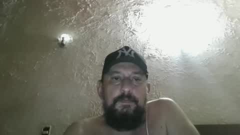 gustavo1350 online show from October 24, 2:02 am