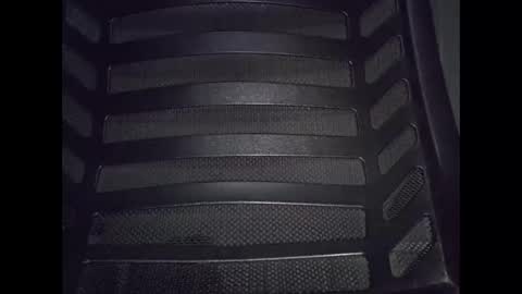 gutie online show from November 25, 1:40 am