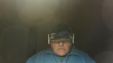guyboy73 online show from September 28, 4:10 am