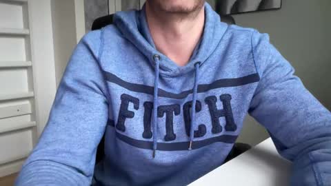 Snapshot of guyfromfinland1981 chatting on March 12, 5:24 am NaughtyFitHusband online show from March 12, 5:24 am