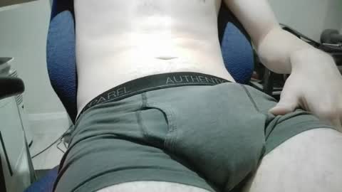 guyfromkent online show from July 27, 9:38 am