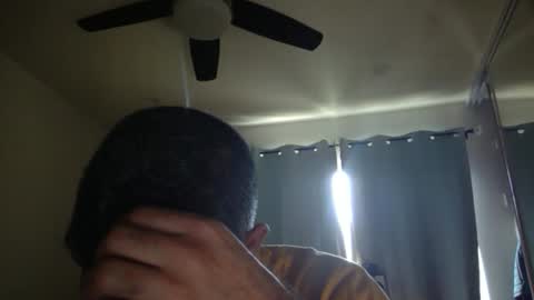 h0nest84 online show from November 25, 4:42 pm