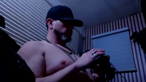 h1ghman online show from February 24, 1:56 pm