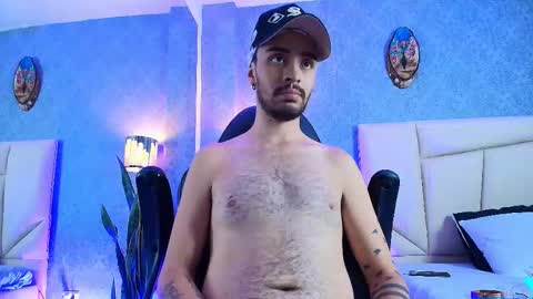 Snapshot of hairy_diamond chatting on September 20, 7:08 am H A I R Y D I A M O N D online show from September 20, 7:08 am