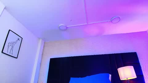 Snapshot of hairy_diamond chatting on September 18, 5:09 am H A I R Y D I A M O N D online show from September 18, 5:09 am