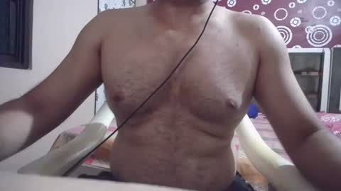 Snapshot of hairyguy1212 chatting on October 1, 6:23 pm Hairyguy121 online show from October 1, 6:23 pm