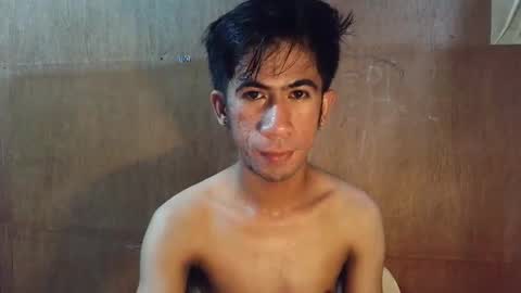 hairyhugecock_22 online show from February 18, 3:37 am