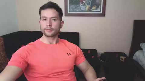 Snapshot of hairyncuteass chatting on February 14, 9:32 pm hairyncuteass online show from February 14, 9:32 pm