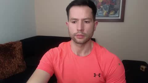 Snapshot of hairyncuteass chatting on February 13, 7:31 pm hairyncuteass online show from February 13, 7:31 pm