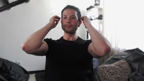 Snapshot of hairyncuteass chatting on January 26, 9:07 pm hairyncuteass online show from January 26, 9:07 pm
