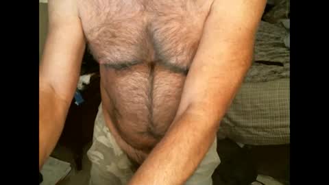Snapshot of hairypecsguy chatting on December 29, 6:38 pm Hairy pecs online show from December 29, 6:38 pm