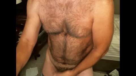 Snapshot of hairypecsguy chatting on September 8, 6:18 pm Hairy pecs online show from September 8, 6:18 pm
