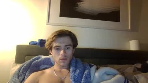 halor456999777 online show from February 10, 7:35 am