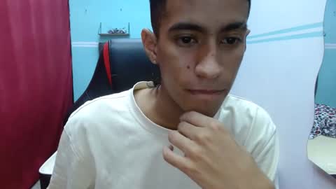 hamcummboy20 online show from November 20, 5:51 am